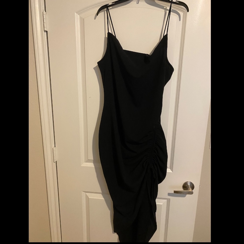 Rue21 black midi dress wit my side ruched slit sleeveless size XL cowl neck